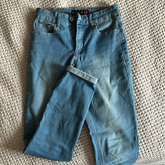 G by Guess jeans, light blue, size 26 - Picture 2 of 3